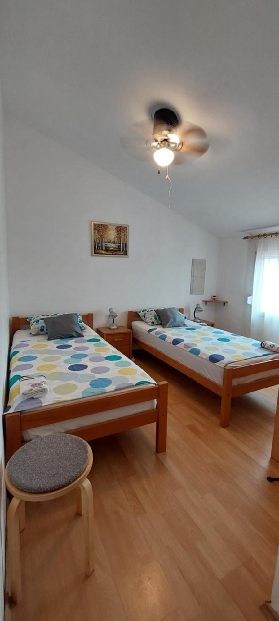 Apartman Jelena Vir Ngoại thất bức ảnh