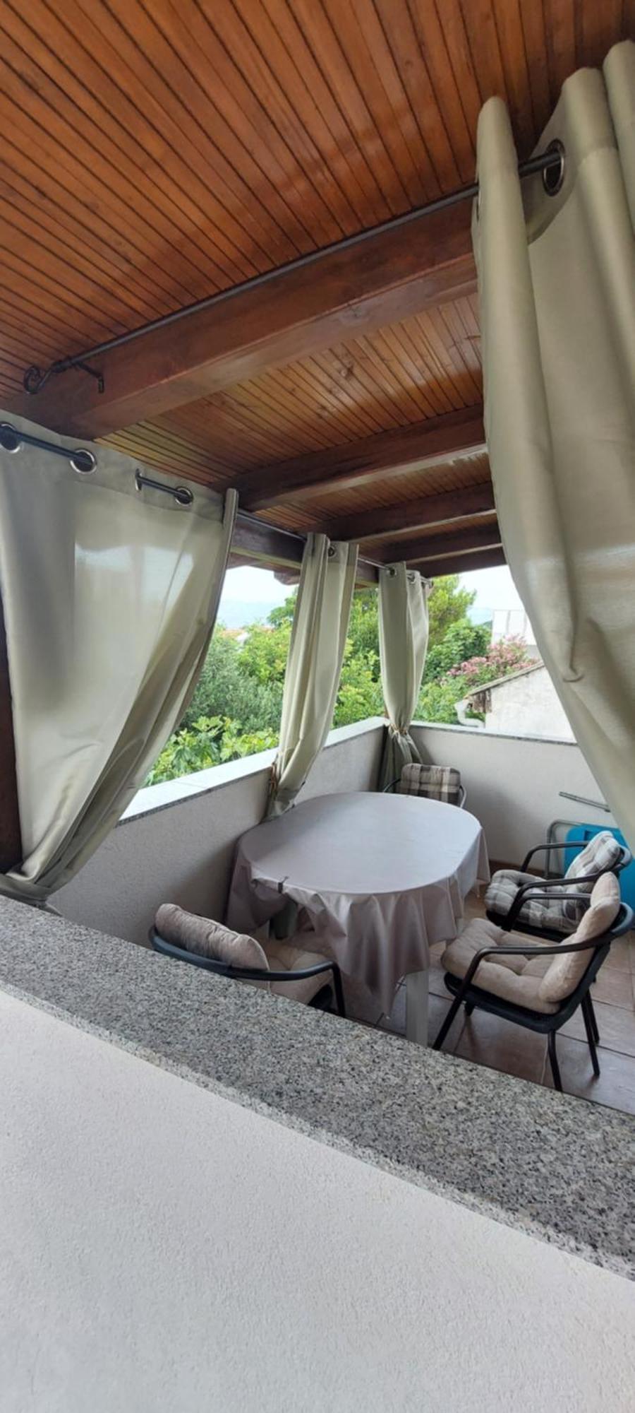 Apartman Jelena Vir Ngoại thất bức ảnh